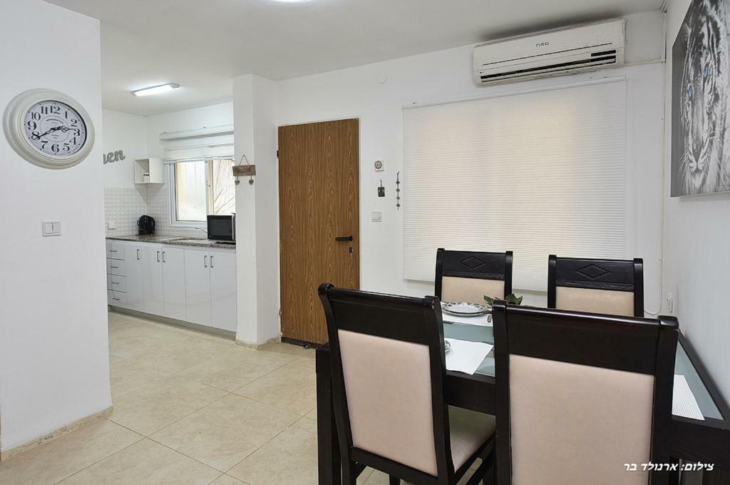 סויטות אירוח מנות Apartamento Exterior foto